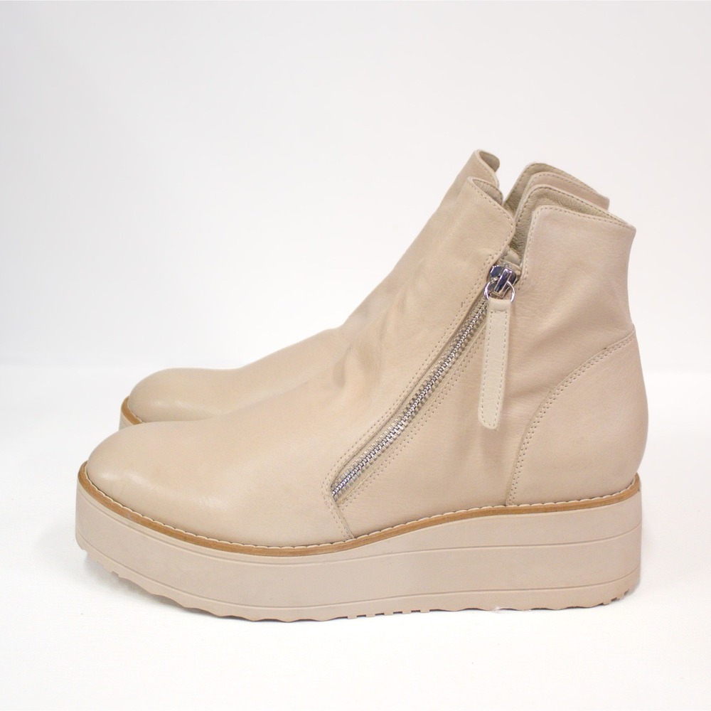 SILENT D 'NENE' Genuine Leather Boots  | Ankle Booties Women's Size 7 US🍀🌙 - Picture 3 of 14